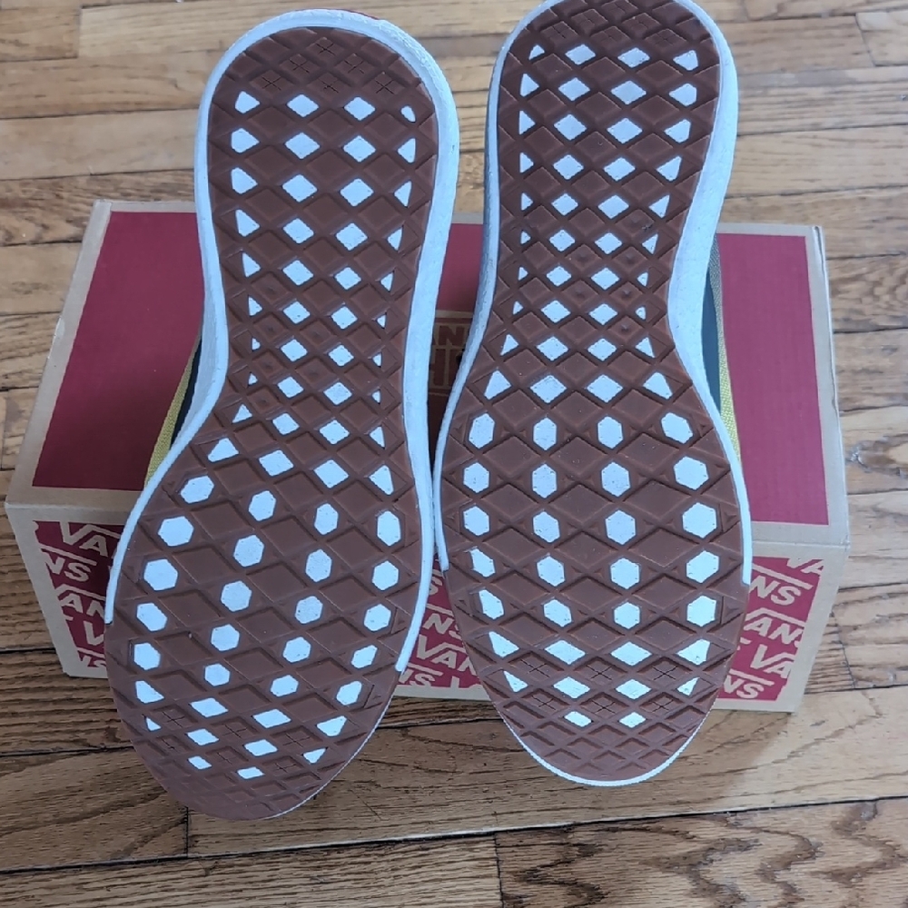 Vans Men's Yellow and Gray Athletic Shoes - Picture 7 of 7